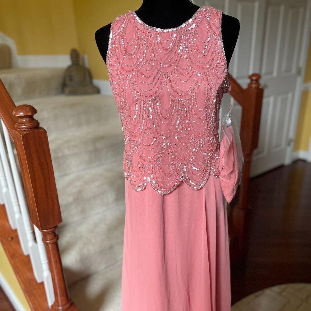 SIZE:6P J KARA SOLEMN PINK SLVLSS SEQUIN&BEADED GOWN W/SCALLOPED BODICE